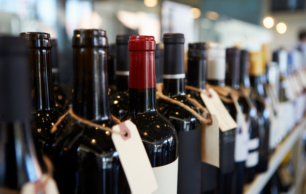 Como Escolher um Vinho Bom e Barato: 7 Dicas Práticas para Não Errar na Compra - Semana Paulistana do Vinho 2026