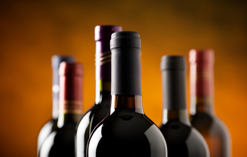 Como Escolher um Vinho Bom e Barato: 7 Dicas Práticas para Não Errar na Compra - Semana Paulistana do Vinho 2026