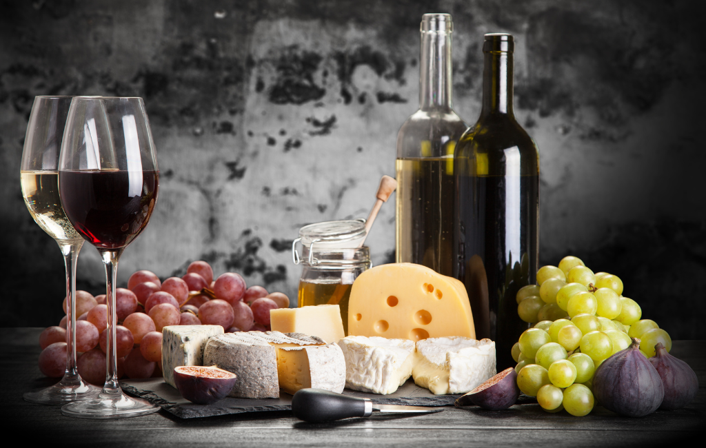 Melhores Queijos Para Combinar com Vinhos: Guia com Exemplos e Harmonizações Perfeitas - Blog Semana Paulistana do Vinho